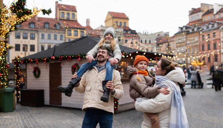 Best Christmas Towns in USA